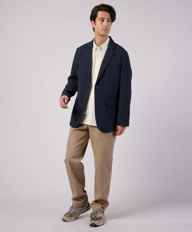 《エディー・バウアー》夏も着用できる2ボタンジャケット